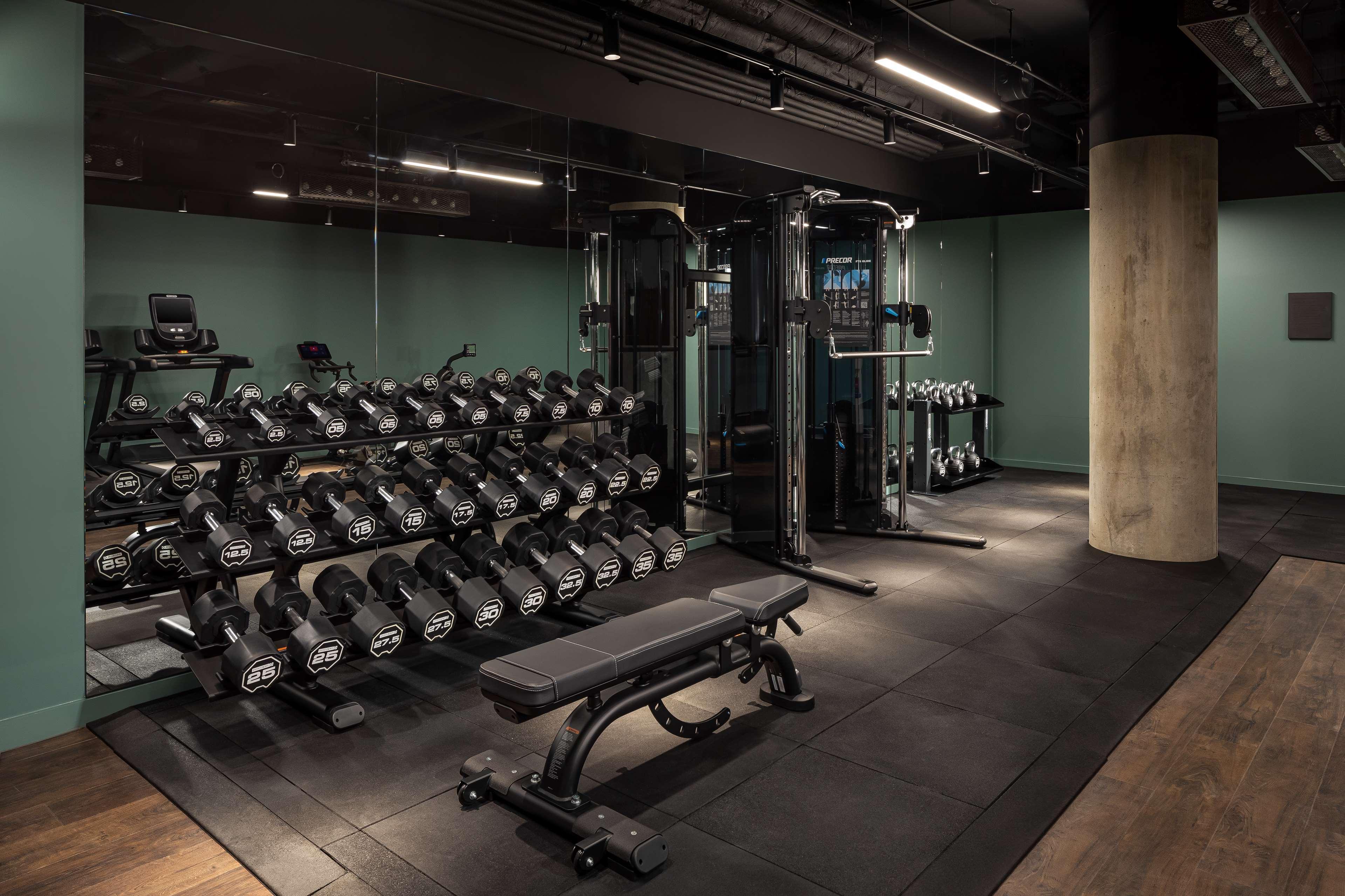 The Gantry London Curio Collection By Hilton Hotell Eksteriør bilde