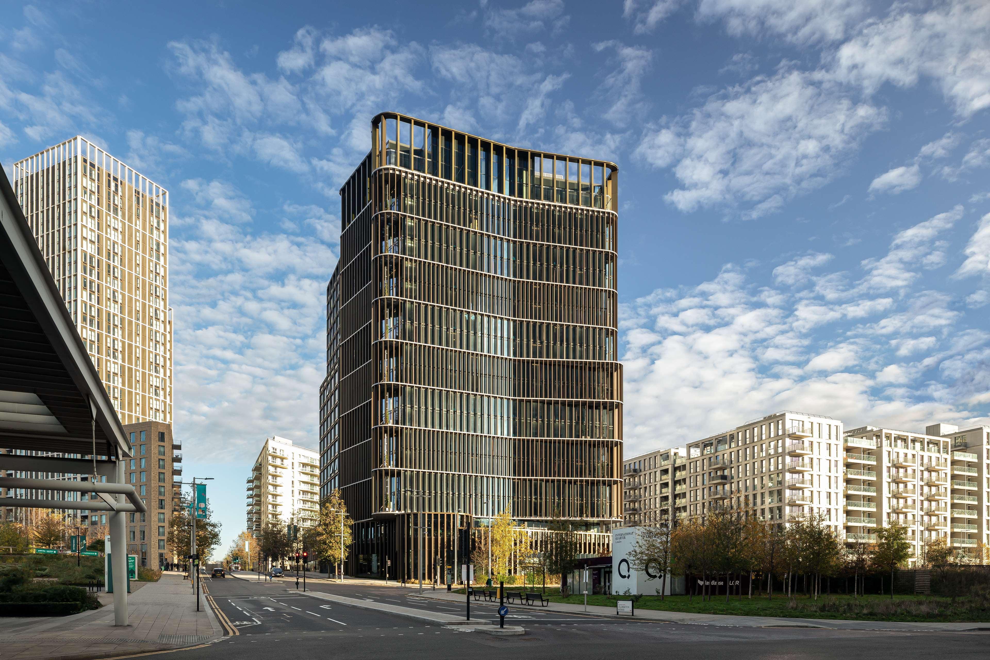 The Gantry London Curio Collection By Hilton Hotell Eksteriør bilde